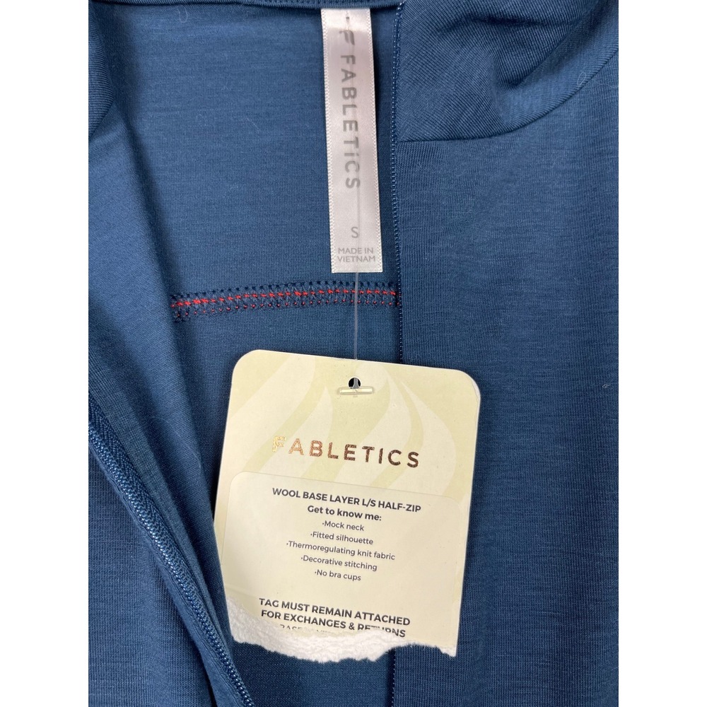 Fabletics Wool Base Layer Half-Zip Top Blue Red Stitching Small TK2150435-1835 - Picture 2 of 6
